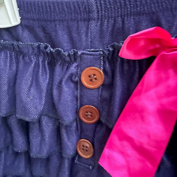 Girls 2T Blue Jean Looking Flowy Skirt with Pink Bow - Picture 3 of 5